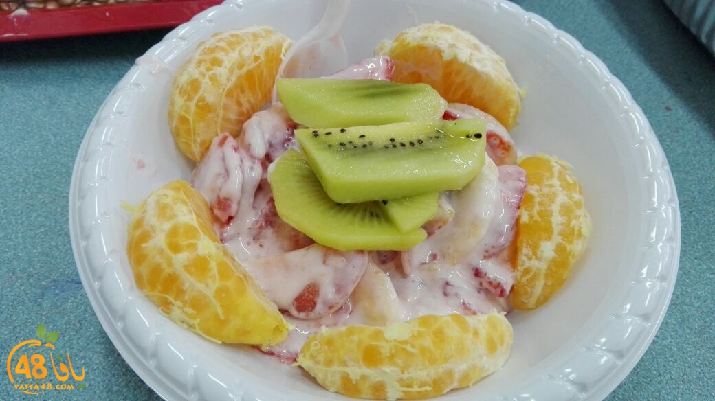 eating jamhriy yaffa (25).jpg